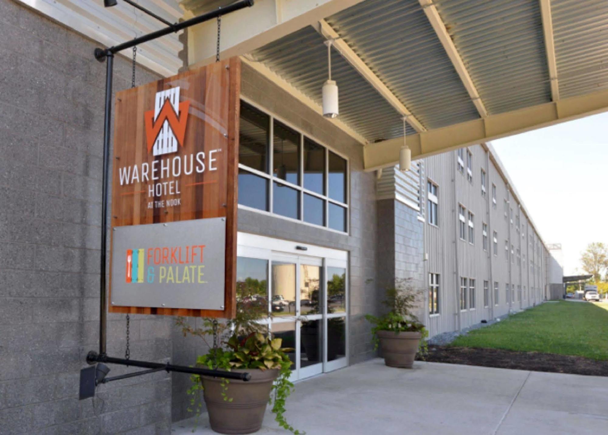 Hotel Warehouse At The Nook Manheim